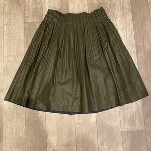 Anthropologie Skirt Womens XS Moss Green Ellene Faux Leather Pleated Mini
